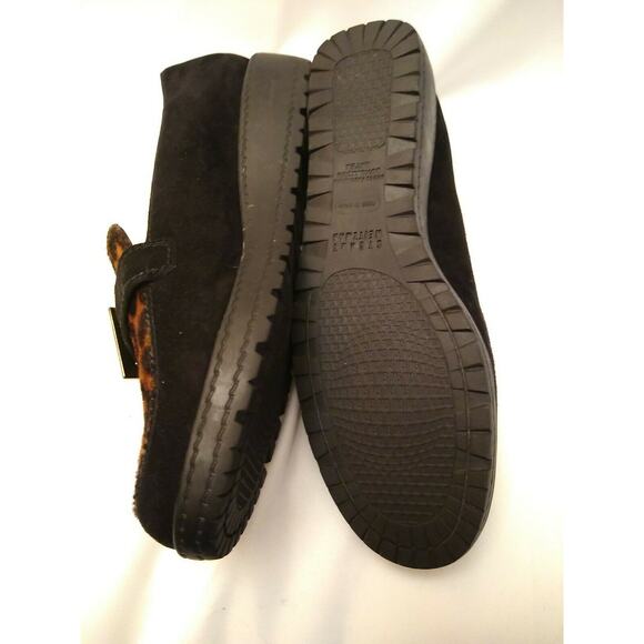 Stuart Weitzman Black suede calf hair Platform. Size 8 - Picture 5 of 6